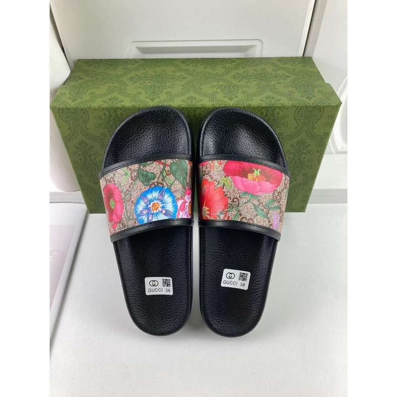 G*u*i flower desgines slippers