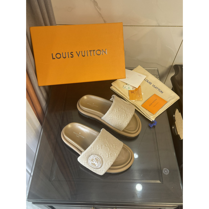 l**is V*t*n pool pillow flat comfort mules taupe