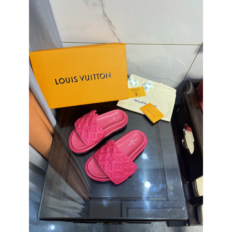 l**is V*t*n pool pillow comfort mules fuchsia