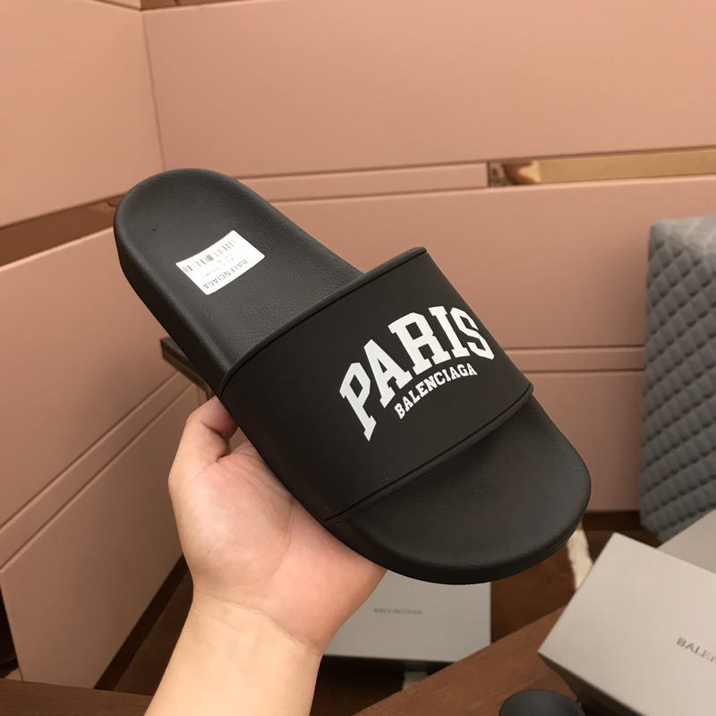 Ba*len*cia*ga paris pool slides black