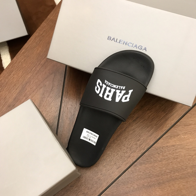 Ba*len*cia*ga paris pool slides black