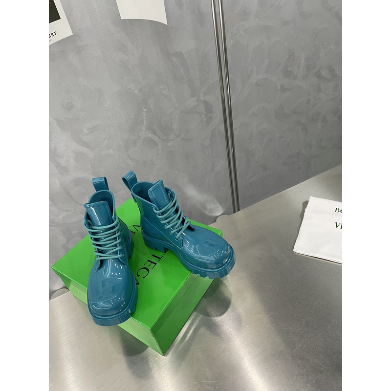 Bo*te*ga ve*ne*ta stride lace-up boots blaster