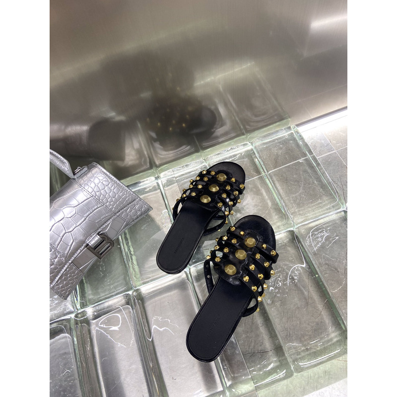 Ba*len*cia*ga giant studded leather black