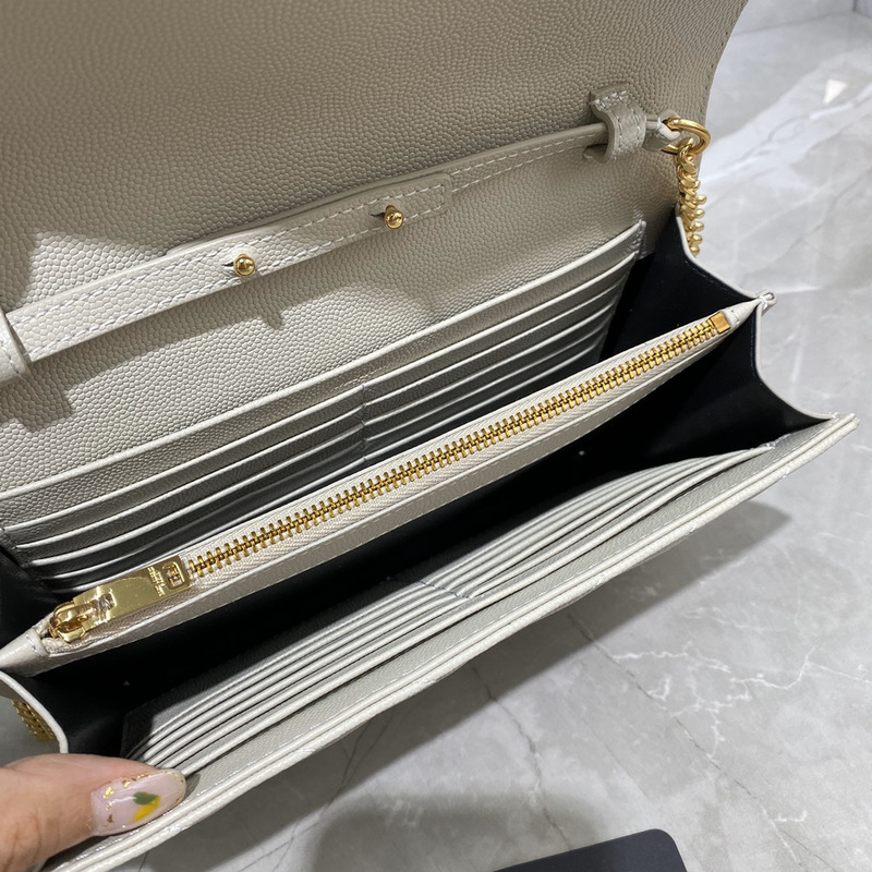 Saint Laurent Loulou Small Quilted Leather Shoulder Bag  White 22.5x14x4cm