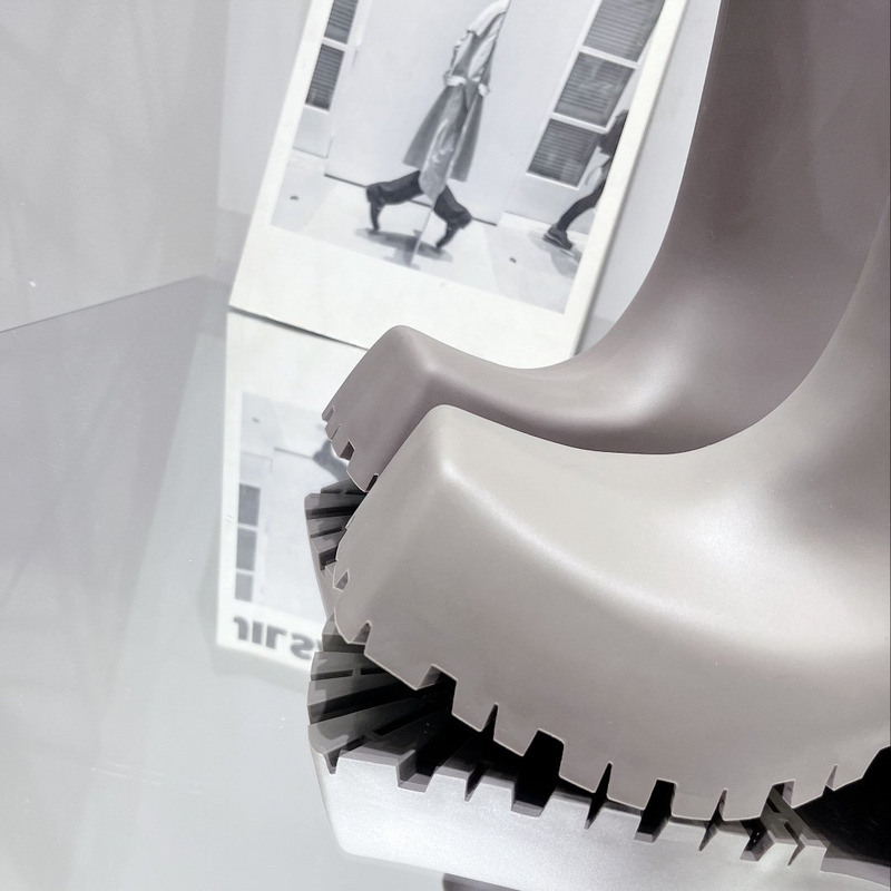 Ba*len*cia*ga trooper rubber boots grey