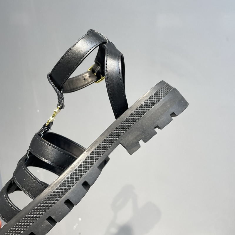 Ce**e clea triomphe gladiator chunky sandals black