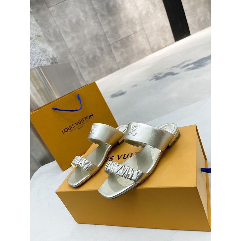 l**is V*t*n square toe flat slippers platinum