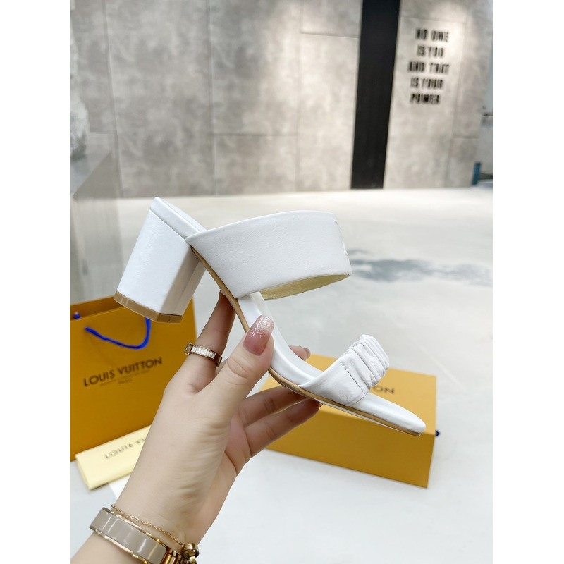 l**is V*t*n open toe mules white