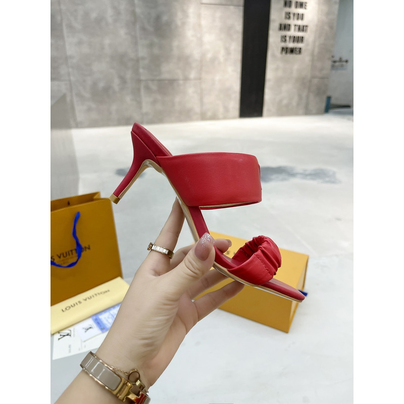 l**is V*t*n open toe heels red