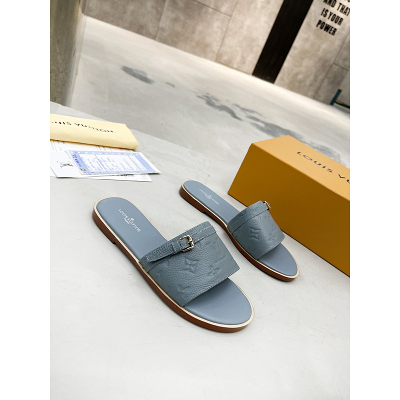 l**is V*t*n flat mules blue