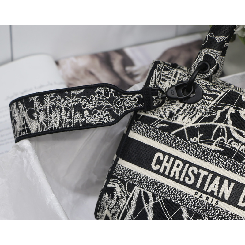 D*or lady d-lite handbag navy blue