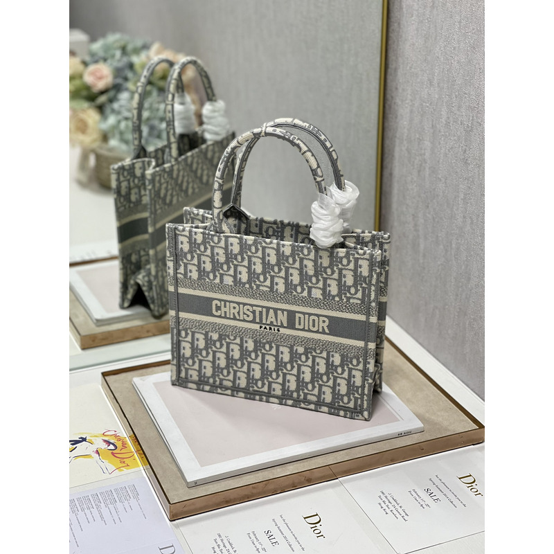 D*or book tote printed embroidery handbag kahaki s