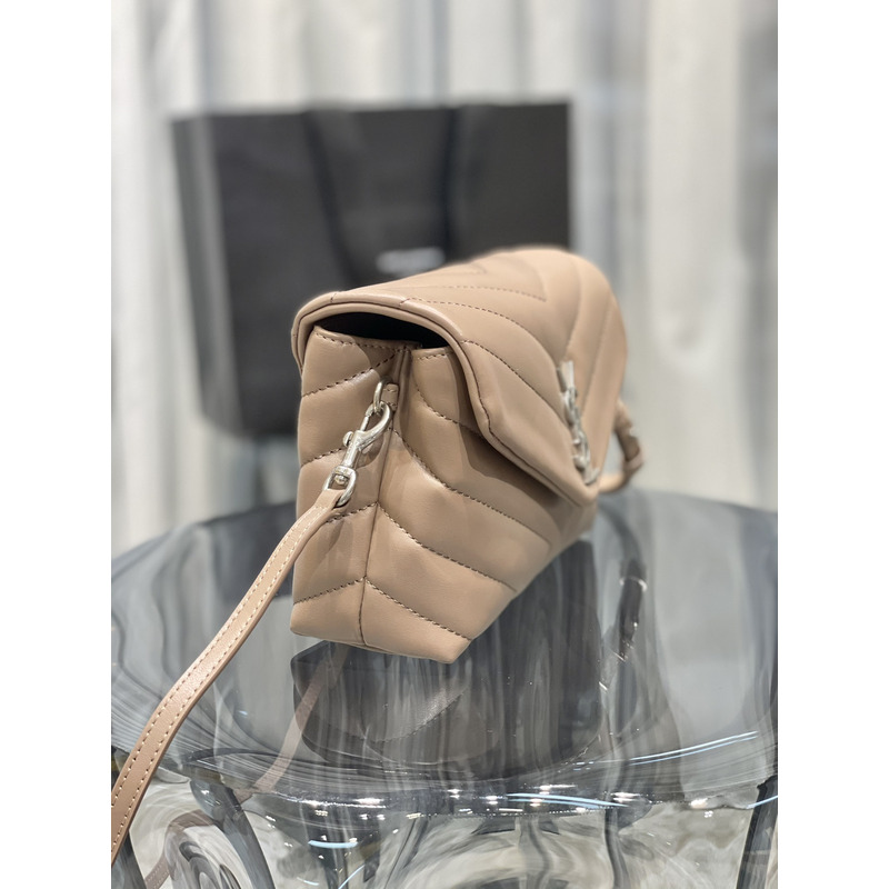 Saint Laurent  20×14×7cm