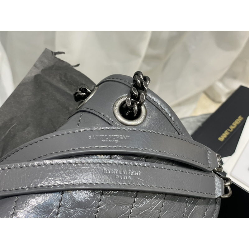 Saint Laurent 28x20.5x8.5cm