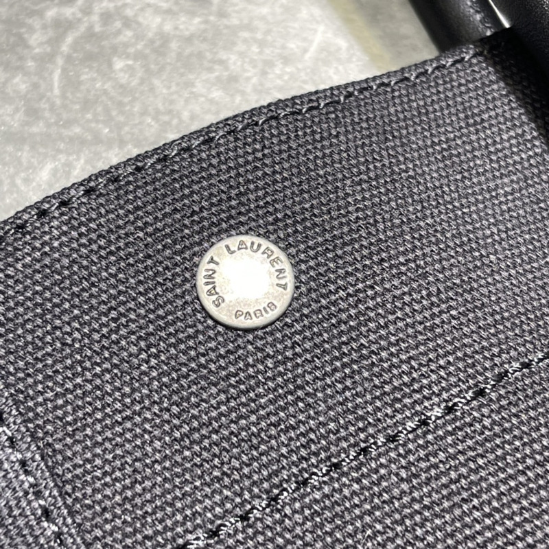 Saint Laurent Rive Gauche Tote Black M