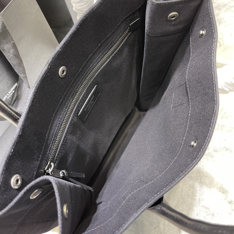 Saint Laurent Rive Gauche Tote Black M