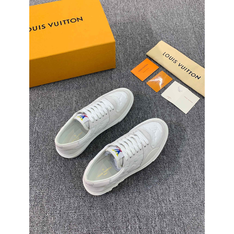 S*p*e x lv ollie sneaker grey