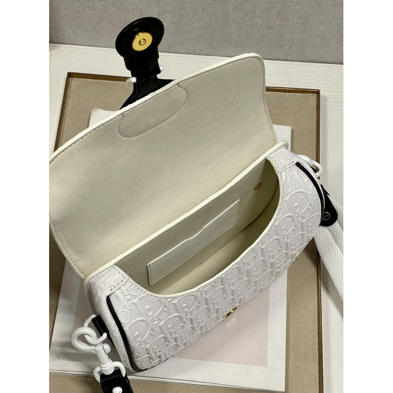 D*or midium bobby bag 23×18×7cm white