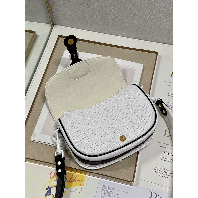 D*or midium bobby bag 23×18×7cm white