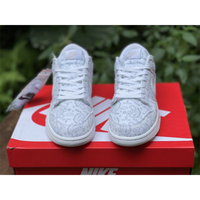 Nike Dunk Low ESS DJ9955-100