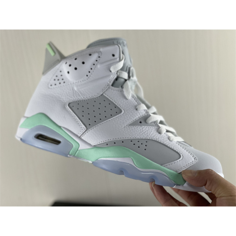 Jordan 6 Retro Mint Foam