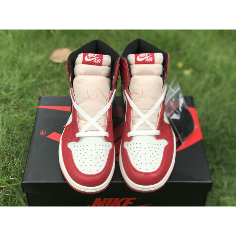 Jordan 1 Mid Reverse Chicago White Red Toe