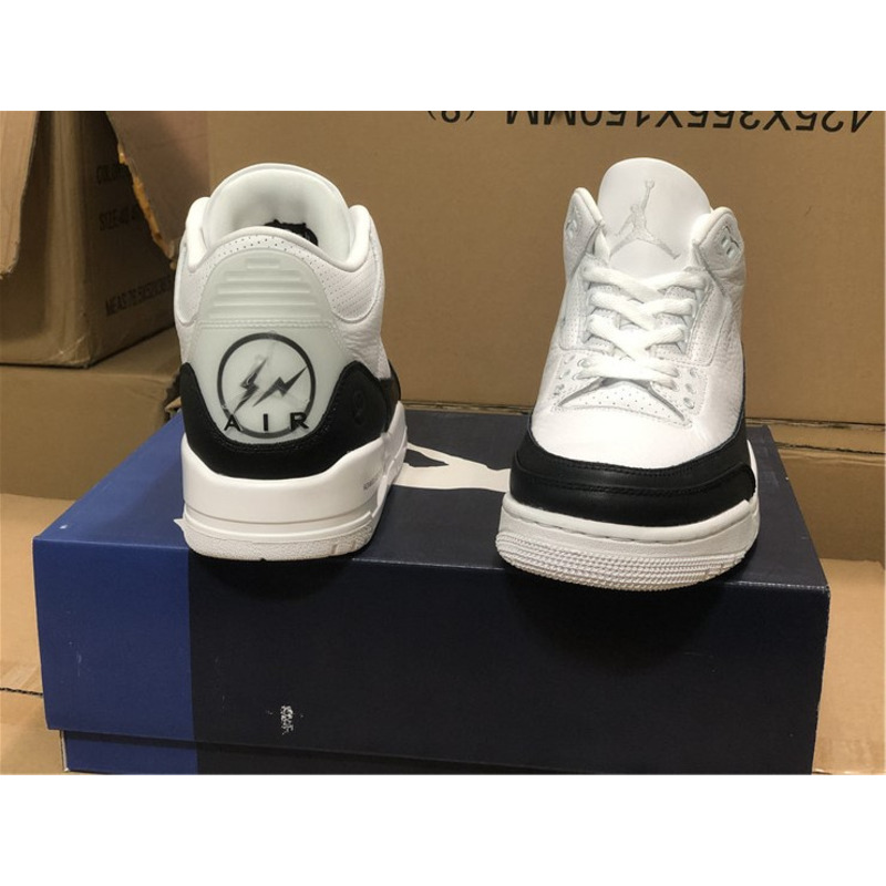 Jordan 3 Retro Fragment