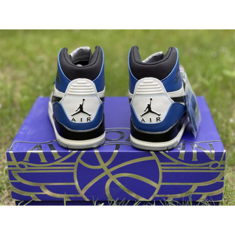 Jordan Legacy 312 Storm Blue