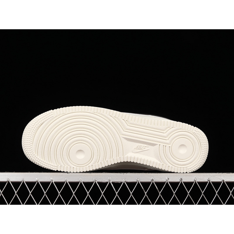 Nike Air Force 1 AF1 CZ0270-102