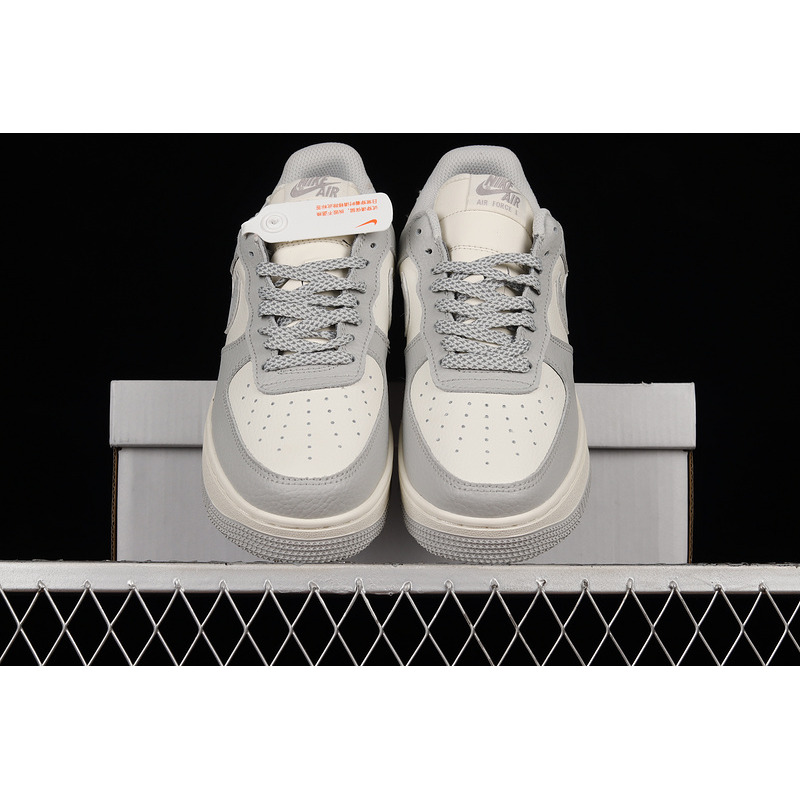 Nike Air Force 1 07 Premium AF1 AQ4134-101
