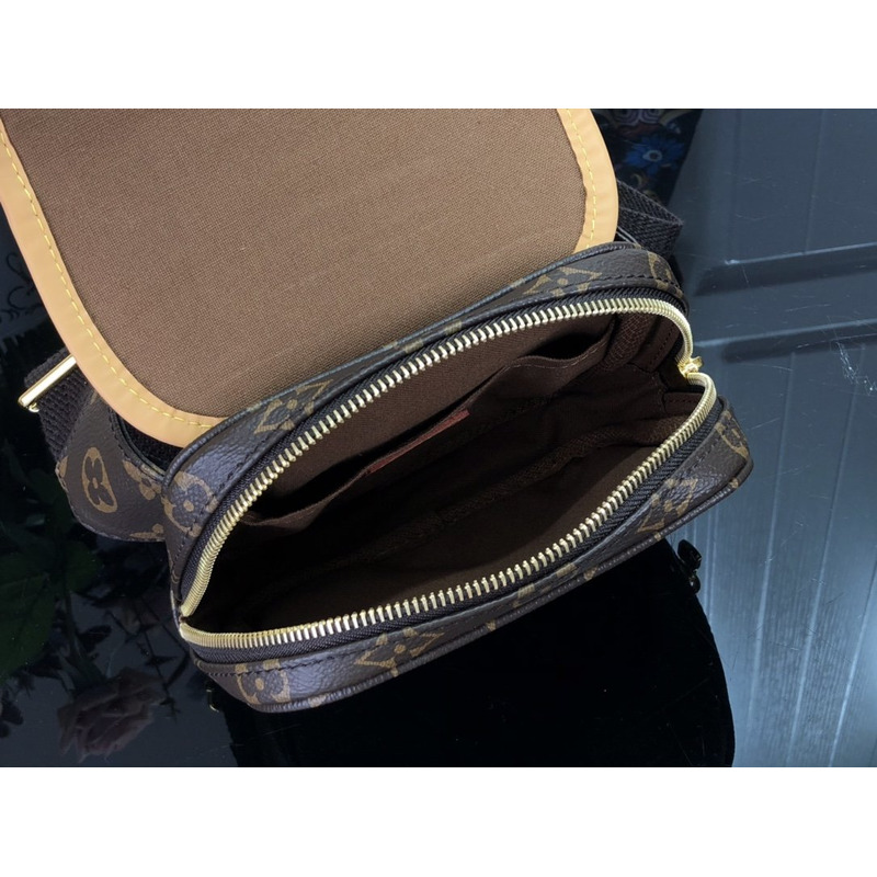 LV Bosphore Monogram Bumbag M40108