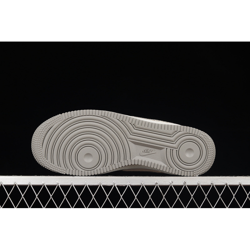 Nike Air Force 1 07 Low Grey Metallic Gold White 315122-666