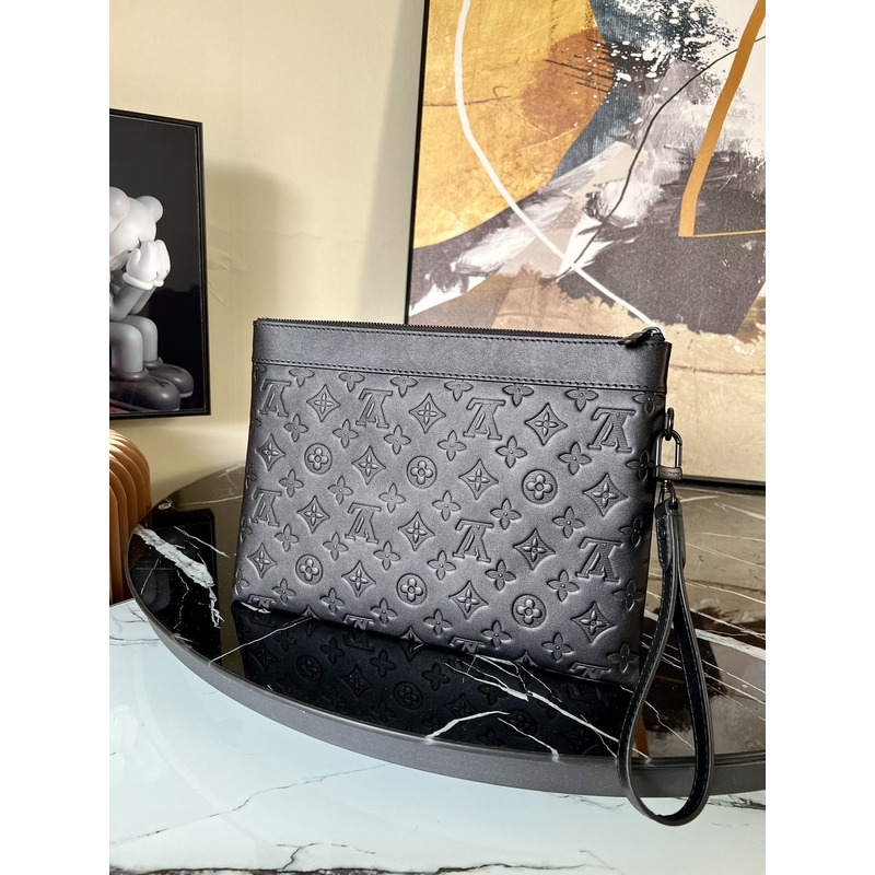 LV Pochette To-Go M8M81570