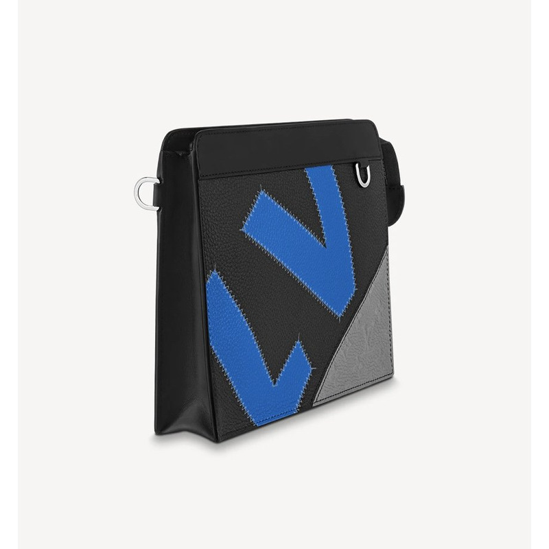 LV Standing Bag M81310