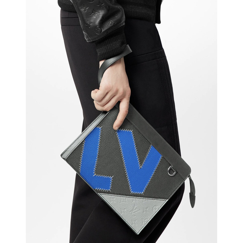 LV Standing Bag M81310