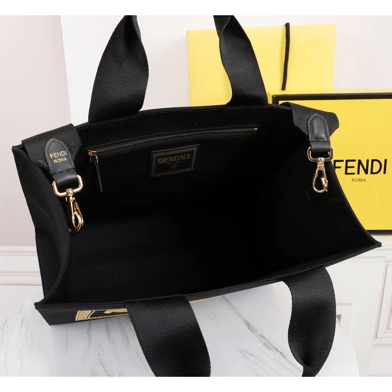 F**di fendace logo tote