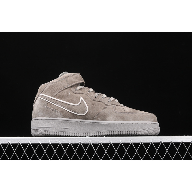 NIKE Air Force 1 Hight