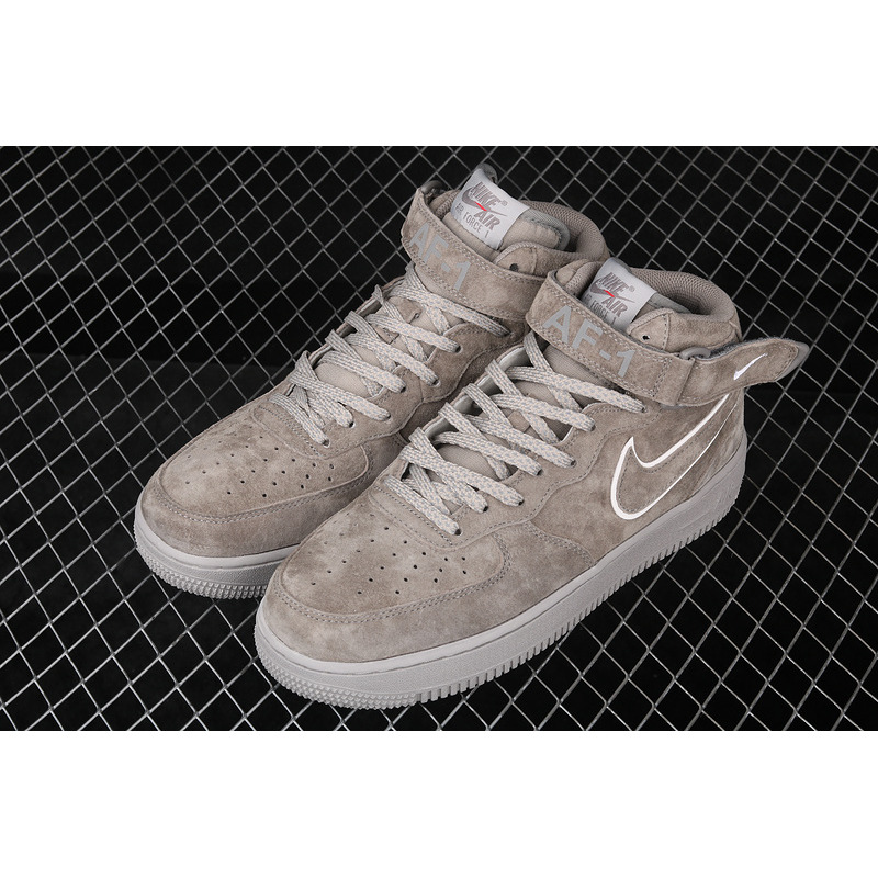 NIKE Air Force 1 Hight