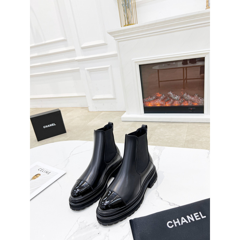 Ch*el chelsea boots in black