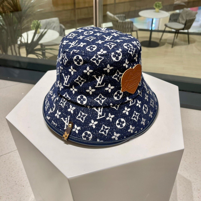 l**is V*t*n blue fisherman hat