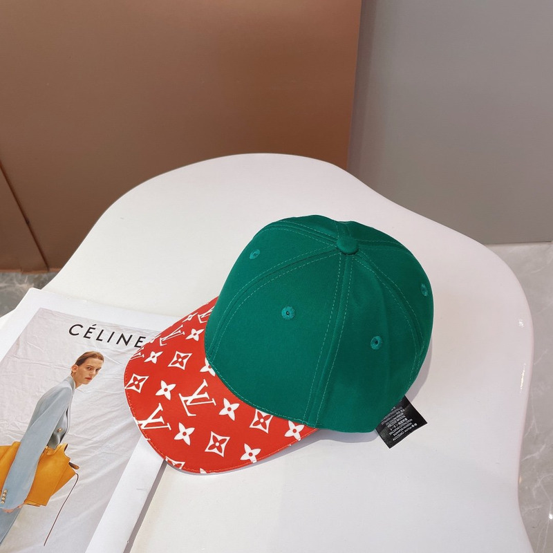 l**is V*t*n monogram print hat red green