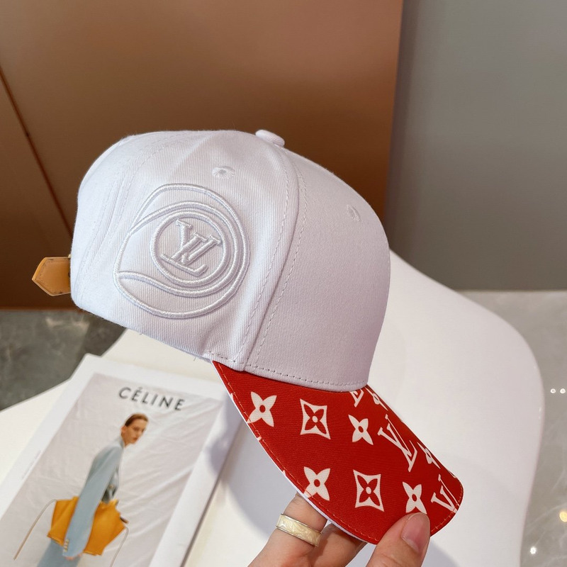 l**is V*t*n monogram print hat red white