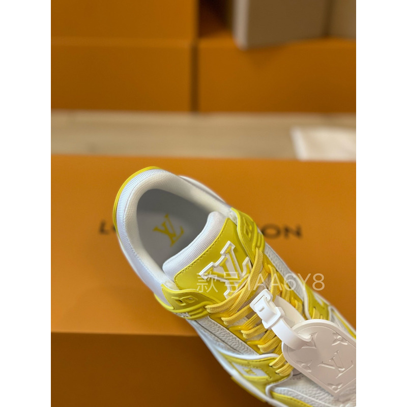 l**is V*t*n trainer sneaker low white yellow