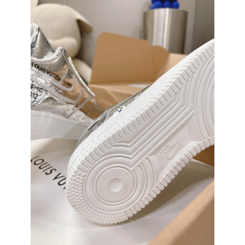 l**is V*t*n x nike air force 1  drop1 met silver