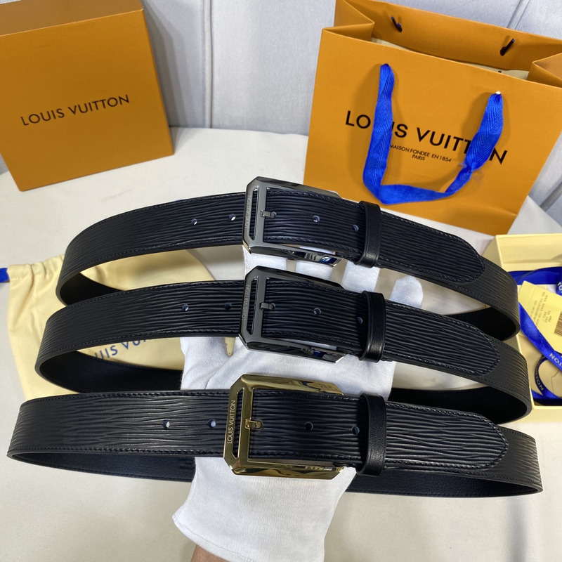 l**is V*t*n black stripe leather gold metal