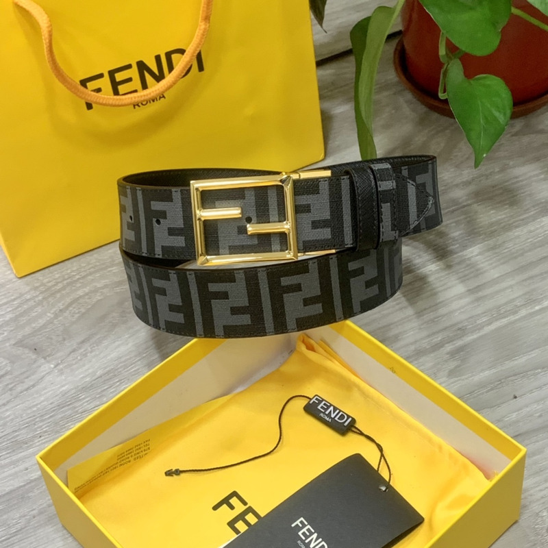 F**di leather belt gold