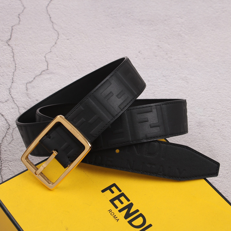F**di gold logo belt
