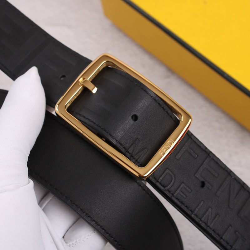 F**di gold logo belt