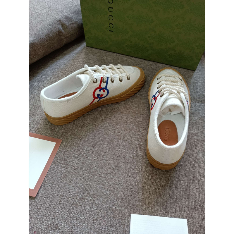 G*u*i interlocking g sneaker white