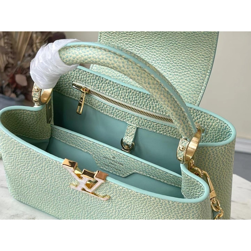 l**is V*t*n capucines bb green